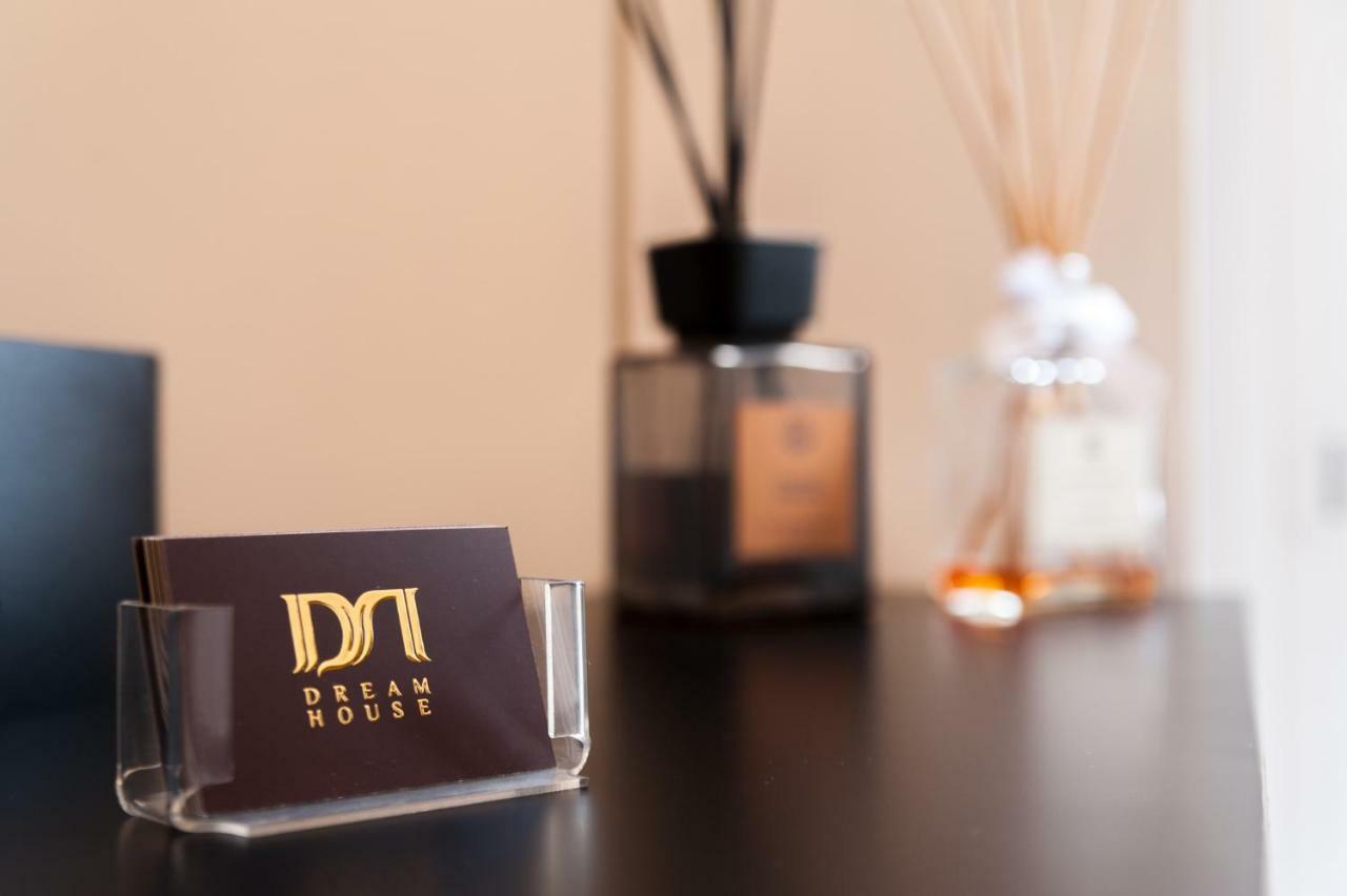 Dream House Pompei Bed & Breakfast Bagian luar foto